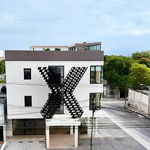Xoza Urban Escape Cancún